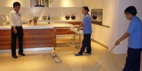 Cách vệ sinh sàn nhà giúp giữ mặt sàn bền lâu tại Bắc Ninh
