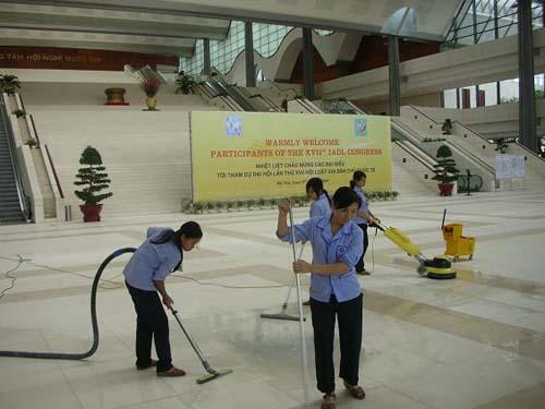 Vệ sinh công nghiệp uy tín